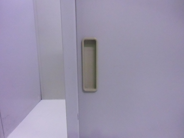 関東限定 【イトーキ】 引き違いキャビネット WE/DM010