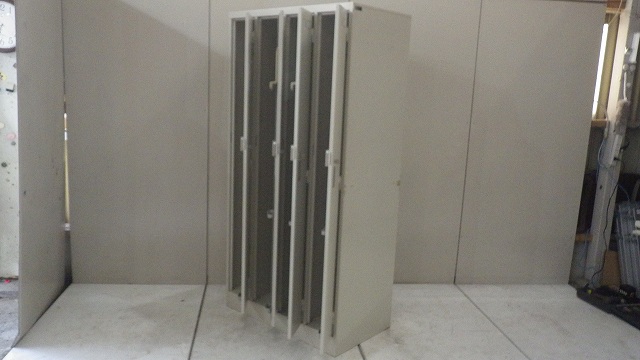 ロッカー4人用 コクヨ ニューグレー/0000341-4