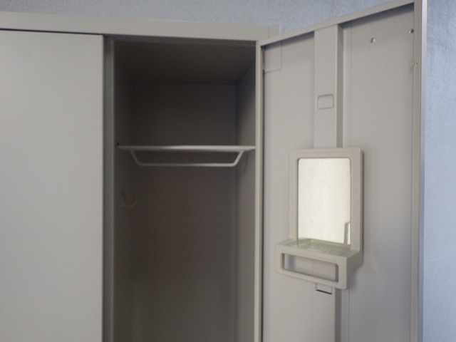 ロッカー2人用 オカムラ ニューグレー/0000584-4