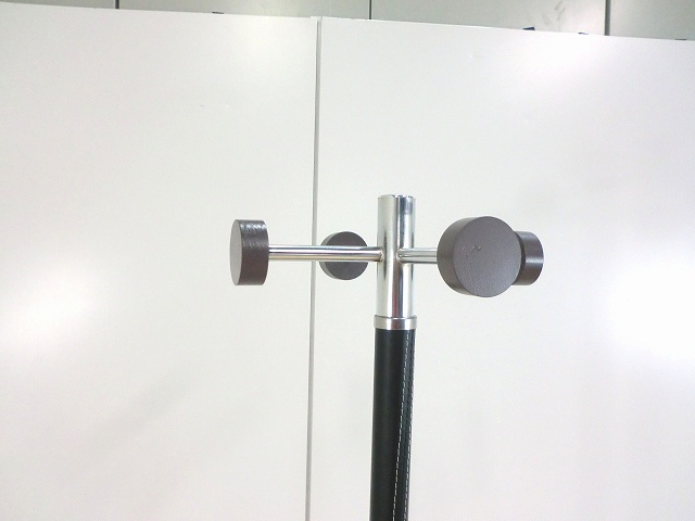 ポールハンガーその他レザー調ブラック/ 0001549-1