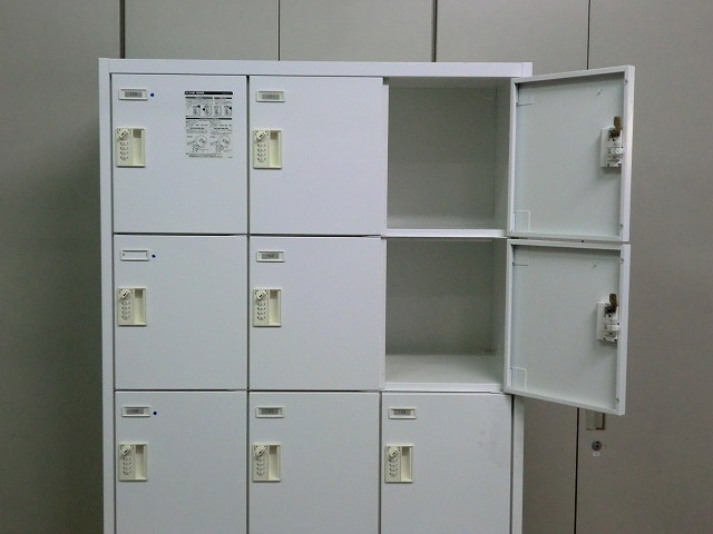 15人用ダイヤルロッカー オカムラ ホワイト/0002576-1