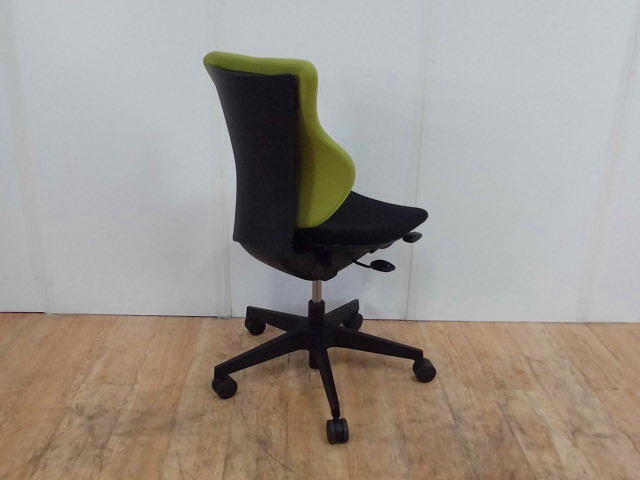 OAチェア肘無 イトーキ カシコ/ 0004700-1