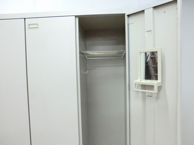 ロッカー3人用 オカムラ FZ ニューグレー/0004781-1