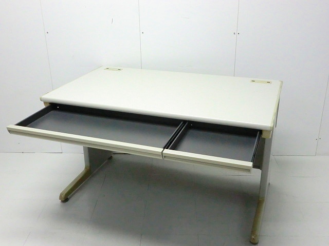 平デスク オカムラ SD/0005350-4