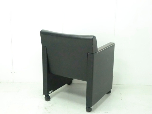 1人用ソファ オカムラ ブラック/ 0005557-1