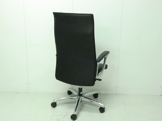 役員用チェア オカムラ ブラック/0-200000005558-1