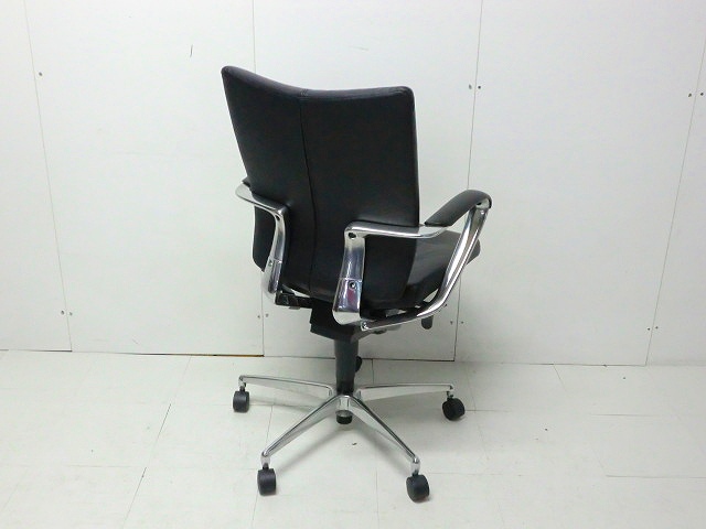 役員チェア イトーキ ブラック/ 0005678-1