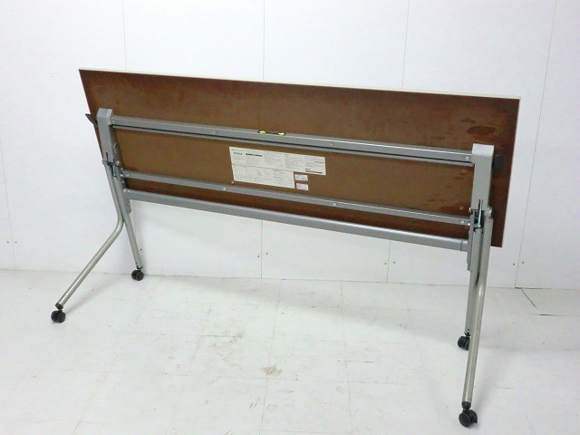 オカムラ / ネスティア/ ニューグレー /フォールディングテーブル