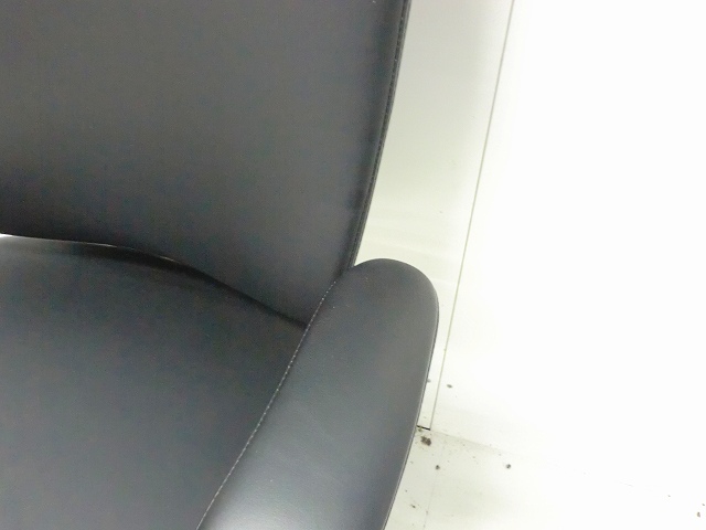 コンテッサ (オカムラ) ブラック / 肘有 ヘッドレスト/0006560-1