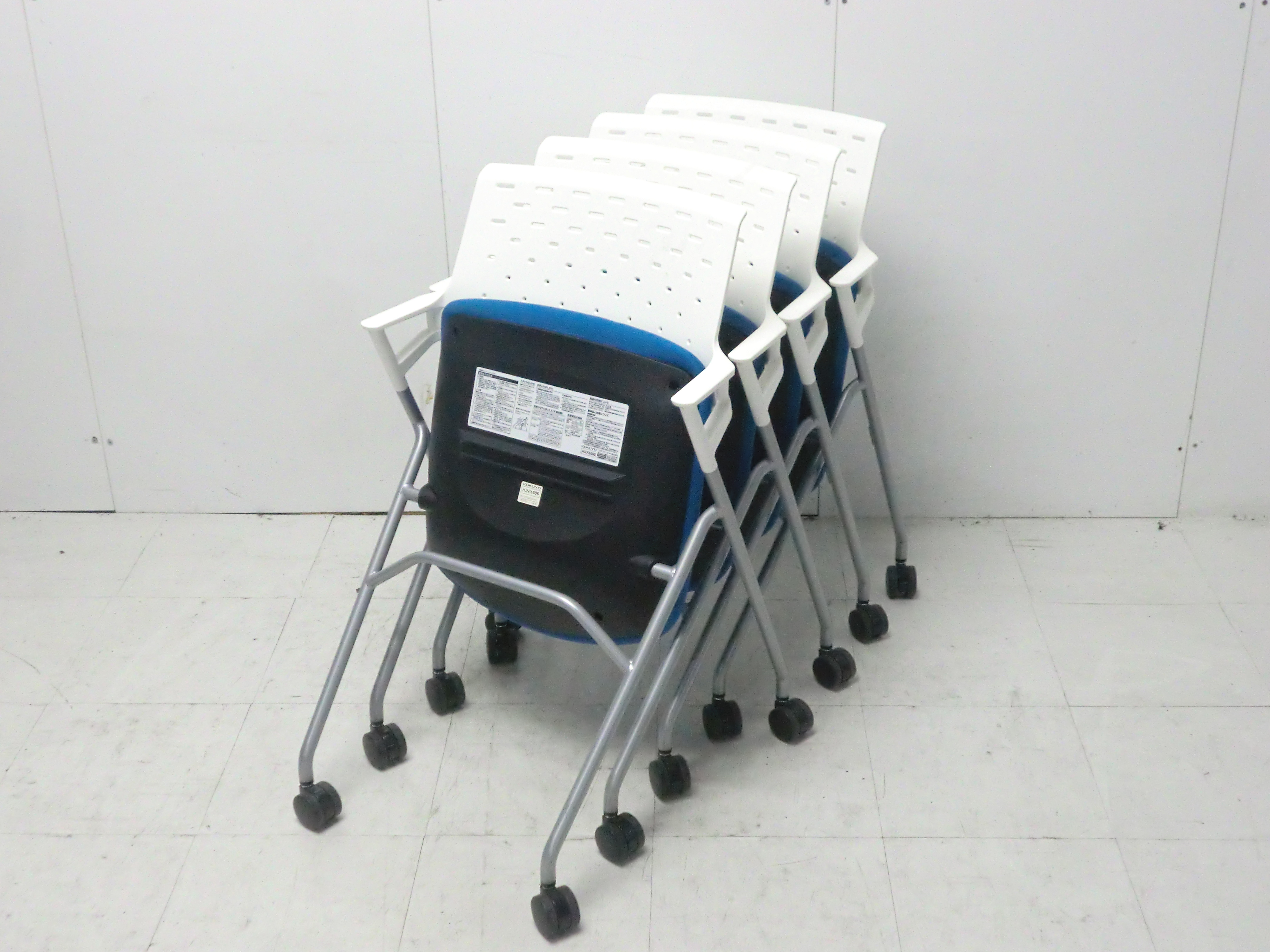 コクヨ/ピエガ/ブルー/カートチェア