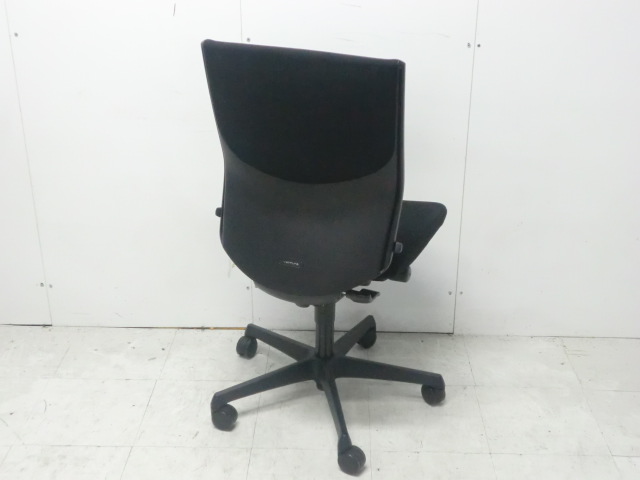 エスクード ( オカムラ ) ブラック / 肘無し/ 0007989-1