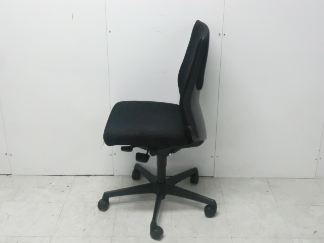 エスクード ( オカムラ ) ブラック / 肘無し/ 0007989-1