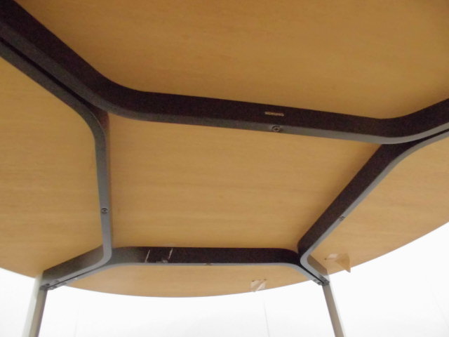 丸テーブル(コクヨ)ライトグレー//0-200000008178-4