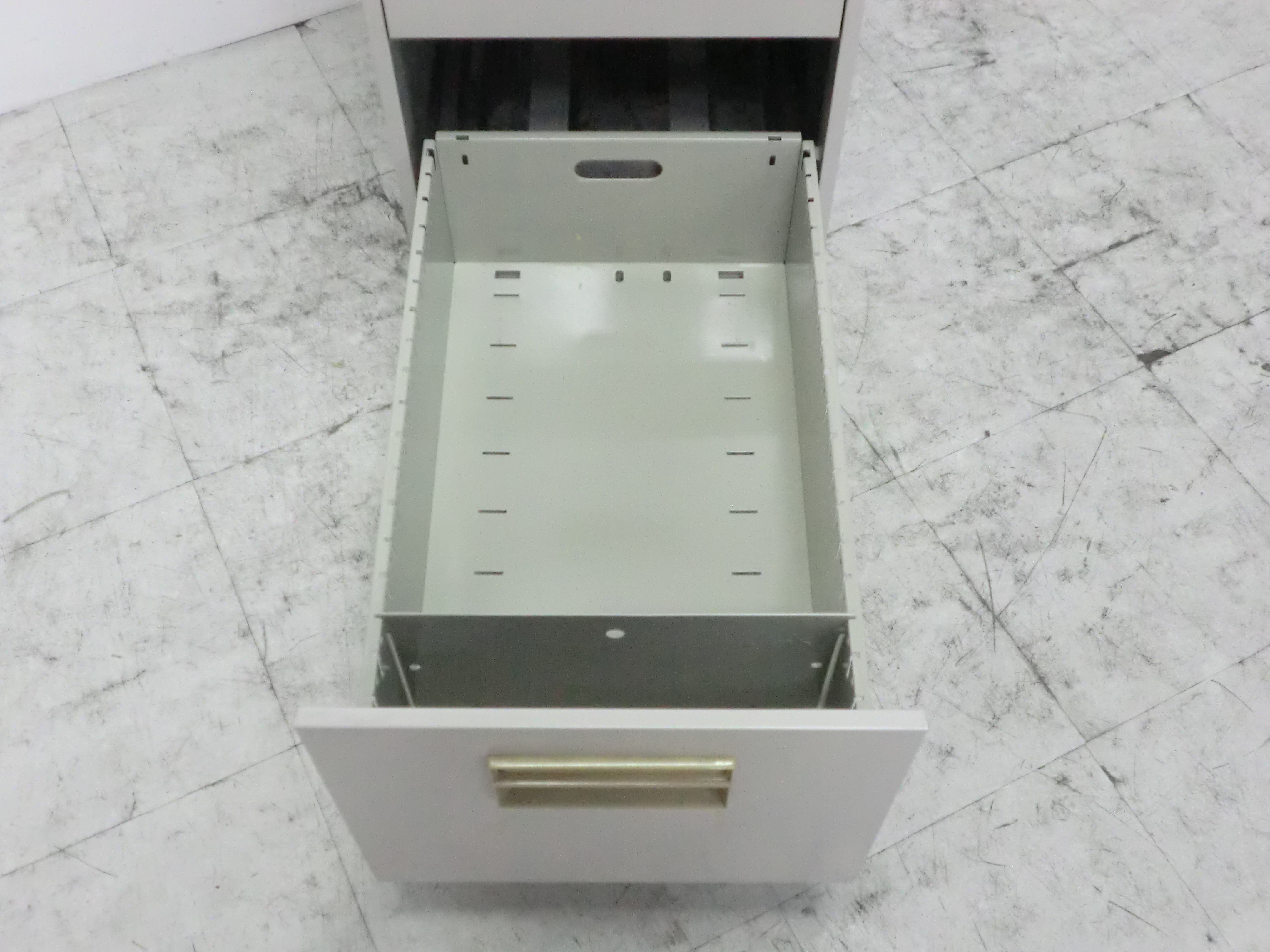 イトーキ/ニューグレー/3段ファイルキャビネット/ 0009176-1