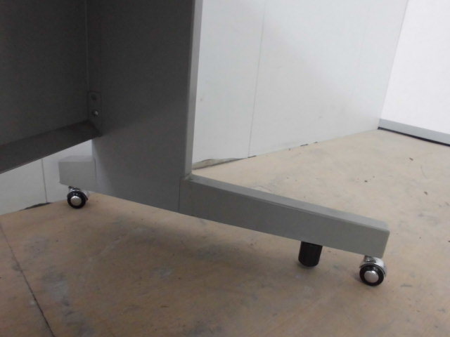 平デスク(ウチダ)ニューグレー/幅1200/キャスター脚/0009319-1