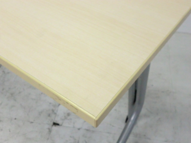 オカムラ / 木目調 /フォールディング