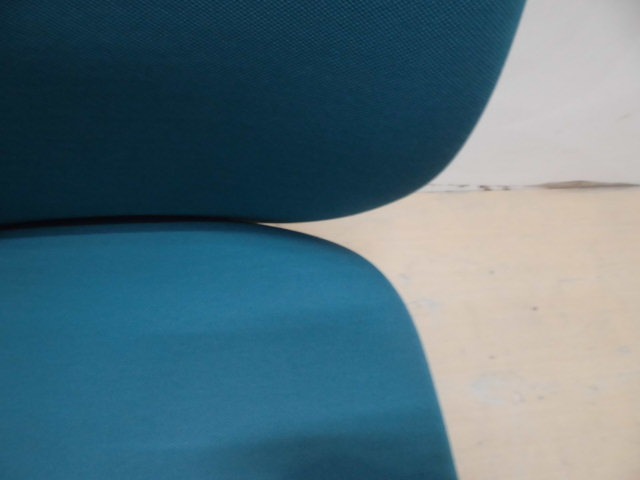 OAチェア(コクヨ)グリーン/セディスタ/肘無//0010552-1