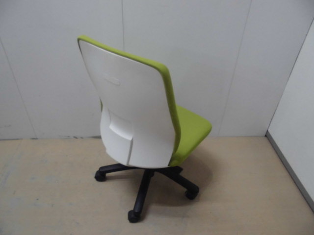 イトーキ/トルテ/グリーン/OAチェア/肘無// 0010562-1