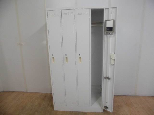 4人用ロッカー (コクヨ) / ホワイト / LK/0010705-1