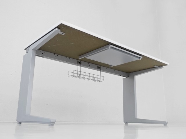 オカムラ/プロユニット/OAデスク/0010853-1