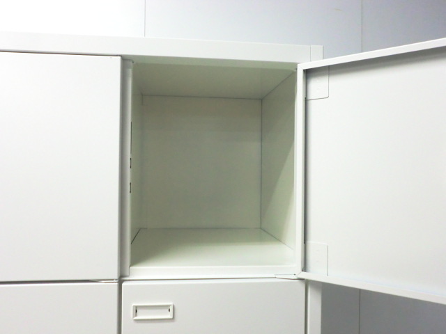 15人用ロッカー ( オカムラ ) ホワイト / ダイヤル錠/0011879-1