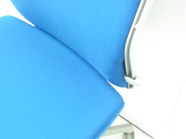 オカムラ /エスクード/ ブルー / 肘無/