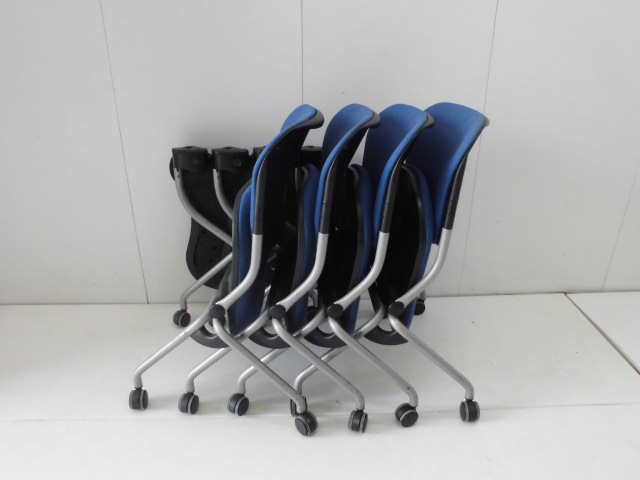 メモ台付きチェア(オカムラ)ブルー/ トーション