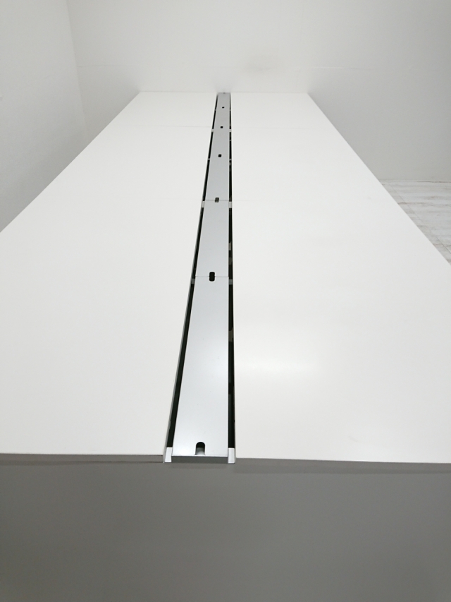 フリーアドレスデスク(イトーキ)ホワイト/ インターリンク/0012030-1