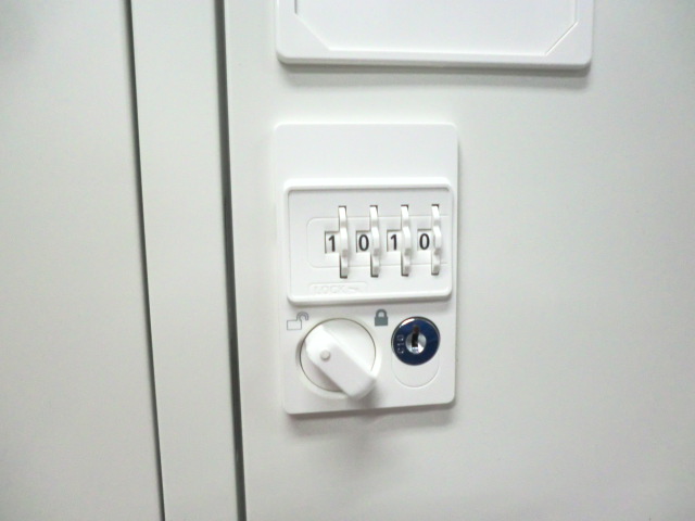 生興/ホワイト/4人用パーソナルロッカー/0012247-1