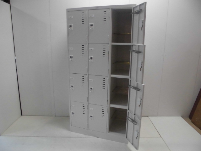 ナイキ/ホワイト/ダイヤル/12人用ロッカー