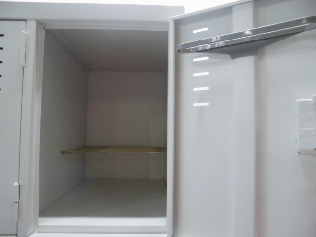 ナイキ/ホワイト/ダイヤル/12人用ロッカー