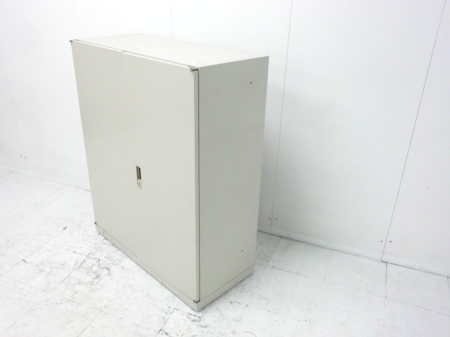 オカムラ/ニューグレー/42/両開きキャビネット/4N39ZZ Z13