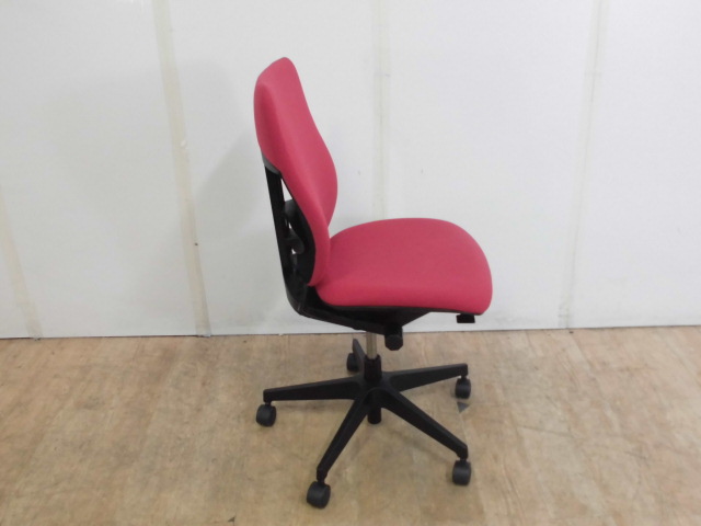 イトーキ/プラオ/ レッド/ 肘無