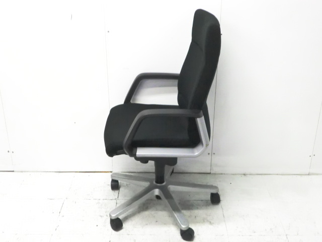 役員チェア ( コクヨ ) ブラック // 0012992-1