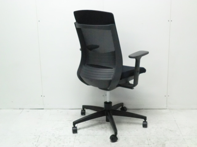 ベネス ( プラス ) ブラック / 肘有/0013211-1