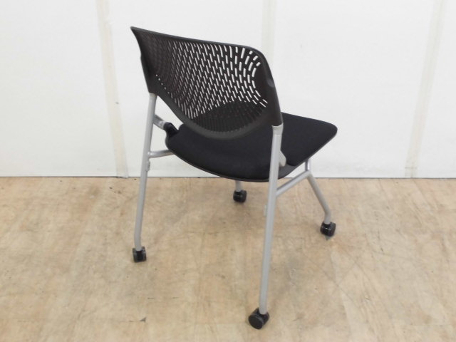 オカムラ/ルナ/カトチェア