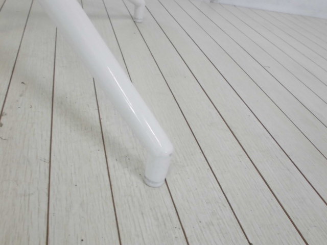 ホワイト/【中古】丸テーブル/ 0014377-1