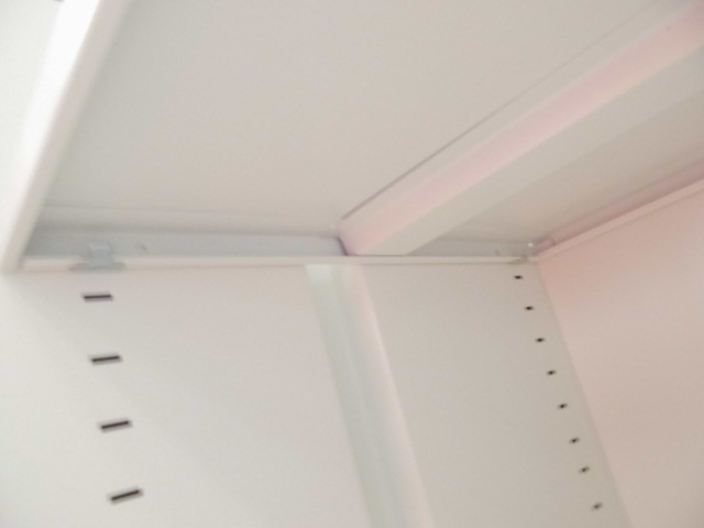 イナバ/引違いキャビネット/ホワイト// 0015166-1