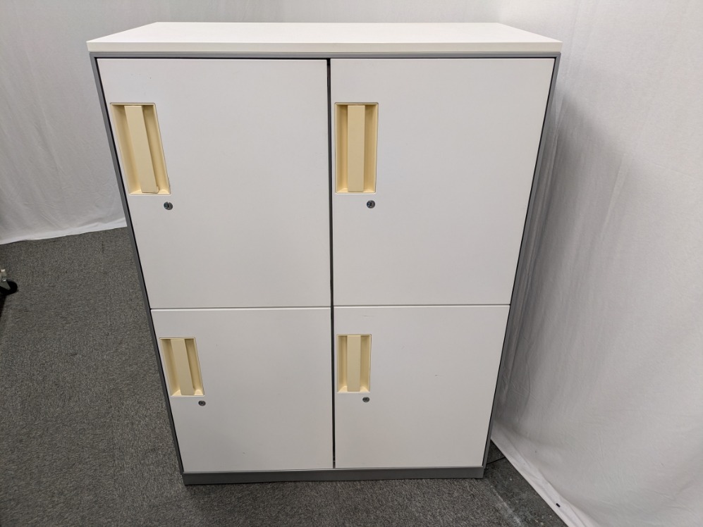 コクヨ/ UFX/ホワイト/ 【中古】 BWZ-R469P81N 4人用パーソナルロッカー/