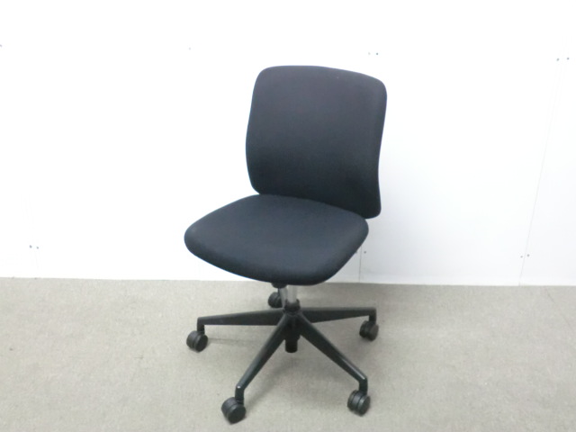 ウチダ/カリッサ/ ブラック / 【中古】 OAチェア肘無し/ 0016154-1