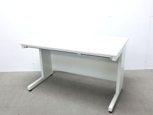 プラス/ホワイト/平デスク/【中古】/