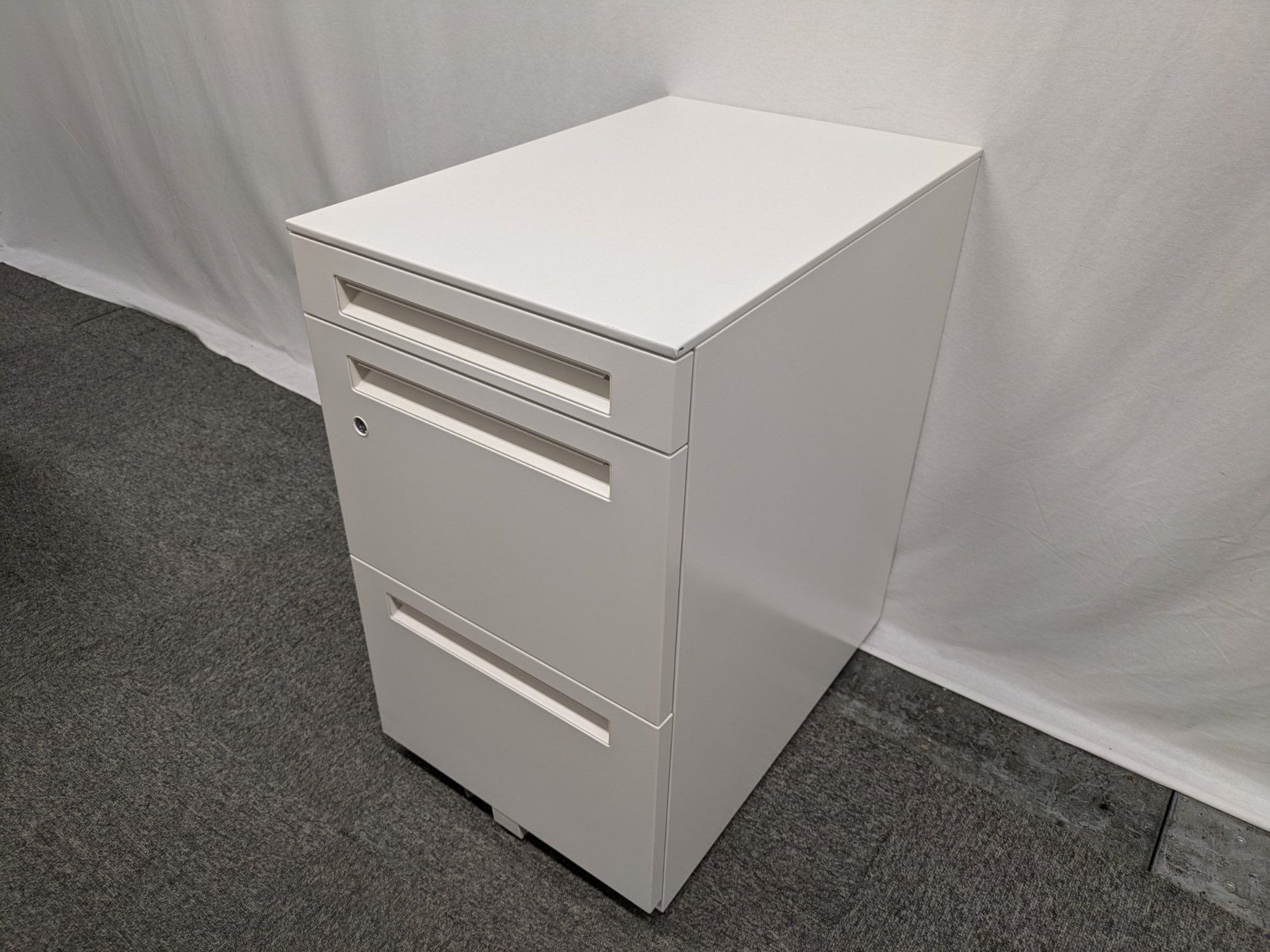 ウチダ / ST / ホワイト【中古】3段ワゴン