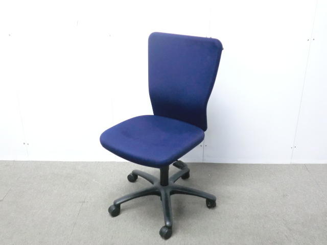 オカムラ/カロッツァ/ダークブルー/【中古】OAチェア肘無し