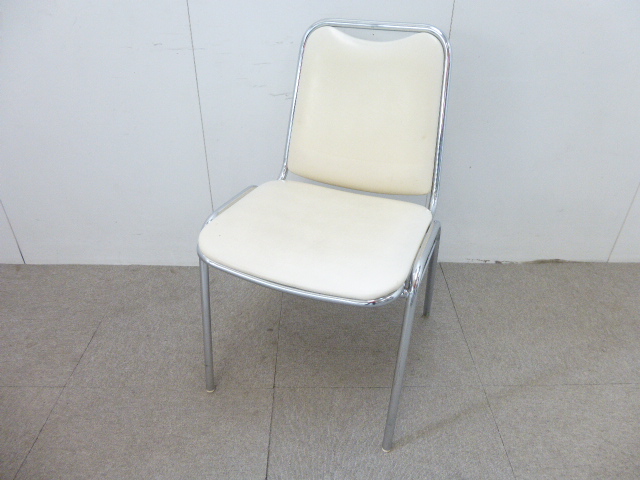 アイコ/ホワイト/スタッキングチェア/【中古】