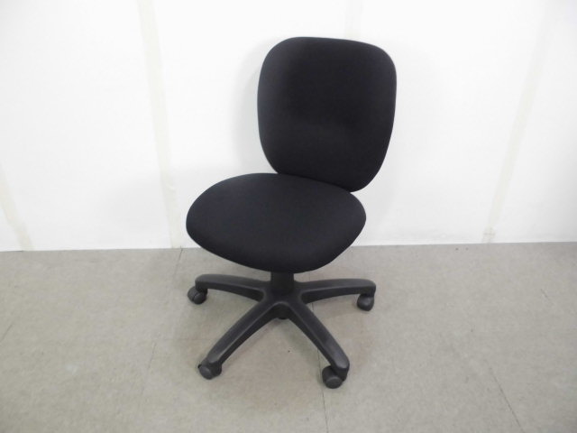 プラス / ブラック / OAチェア / 肘無