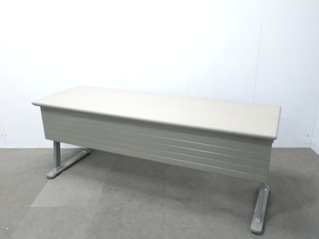 オカムラ/8184/ 木目調 / 【中古】 フォールディング