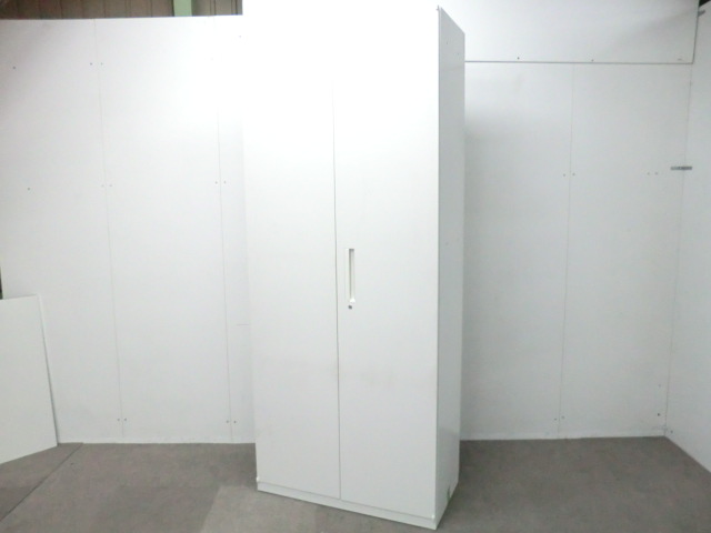 ウチダ / HS / ホワイト / 5-825-1212 【中古】 両開きキャビネット