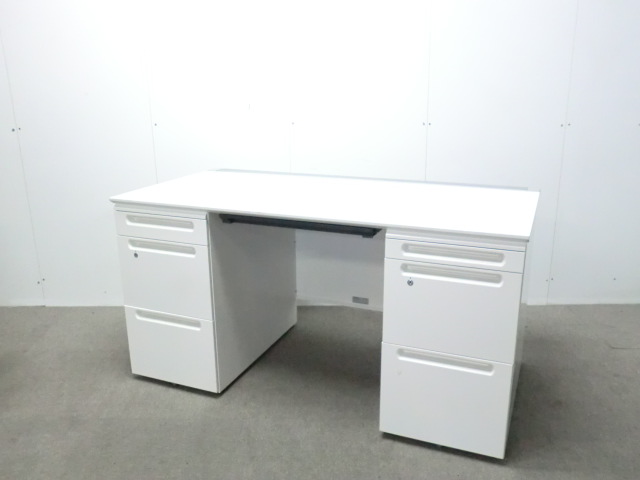 クロガネ / ホワイト / 【中古】 両袖デスク