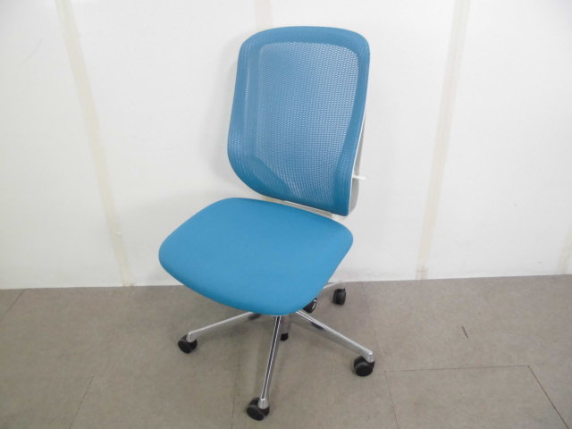 オカムラ / シルフィー / ライトブルー / OAチェア肘