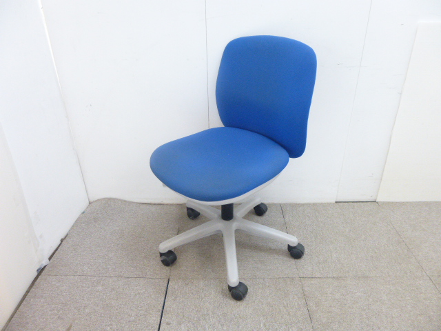 ウチダ/ブルー/エニーザ/OAチェア/肘無